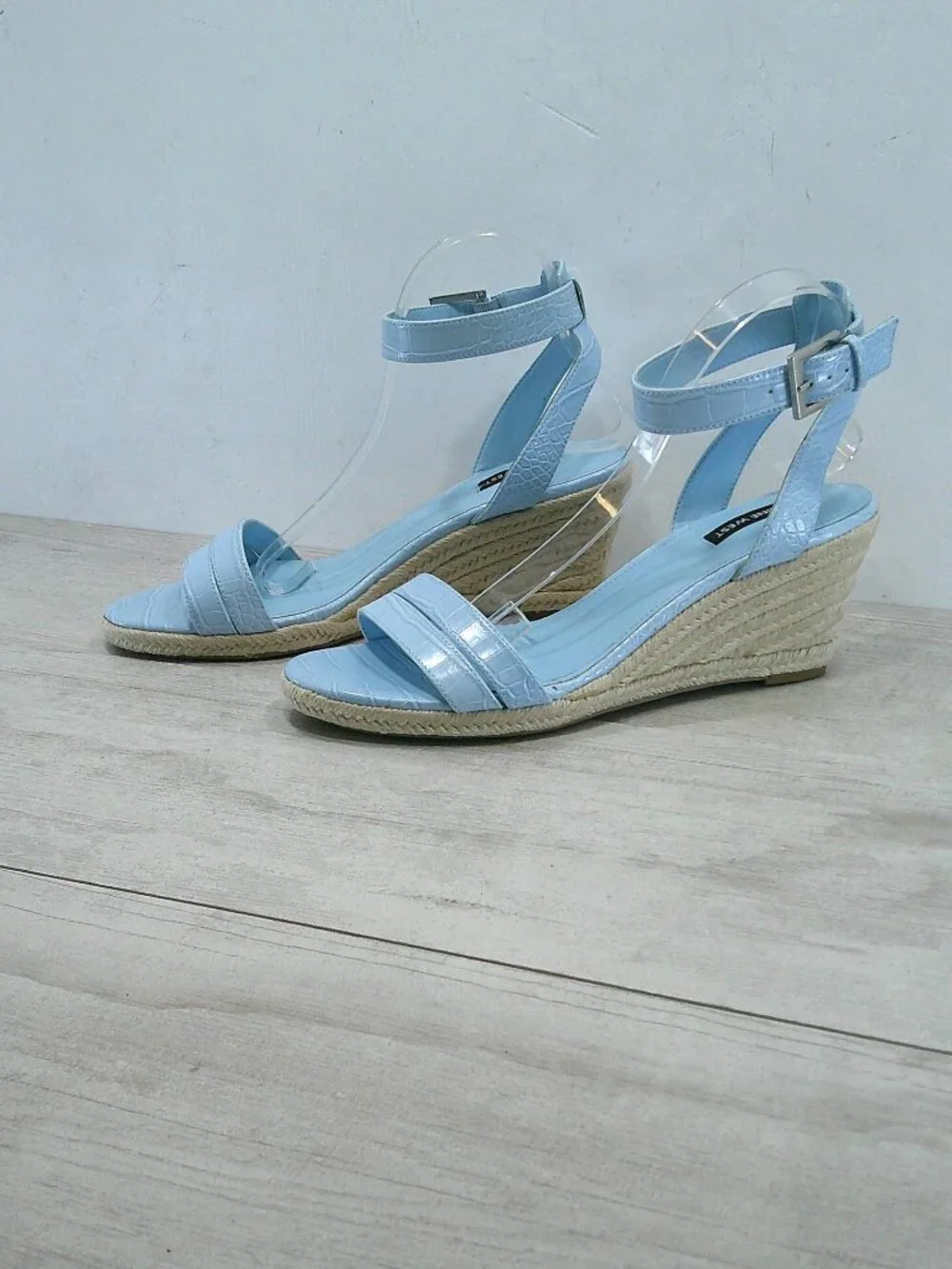 Nine West Baby Blue Croc Embossed Patent Joie Espadrille Wedge Heel Size 11 M